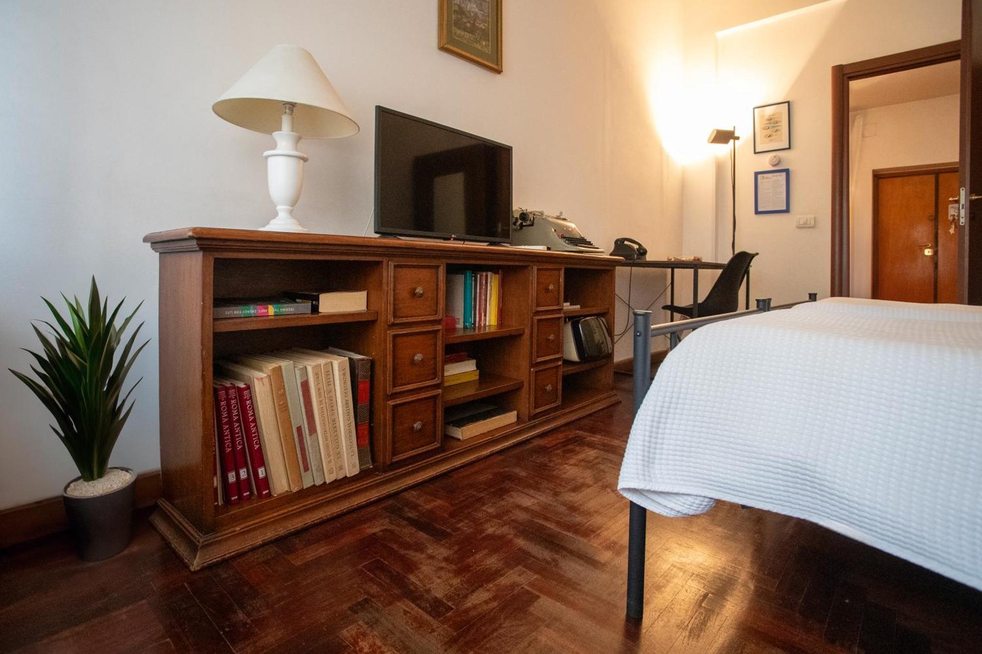 2 Passi Da Bed & Breakfast Rome Exterior photo